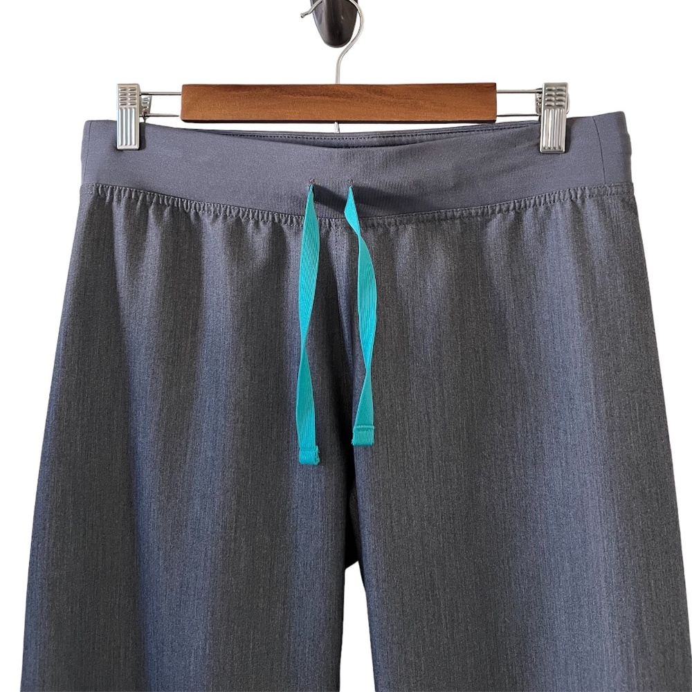 Figs Technical Collection Livingston Basic Scrub … - image 2